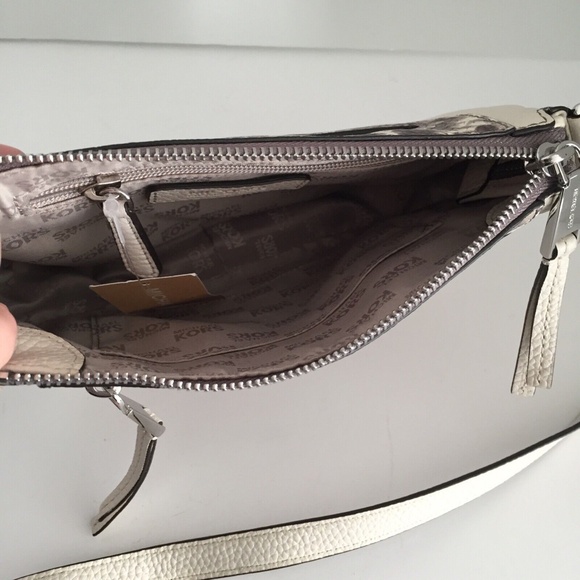 Michael Kors Julia MD Messenger Crossbody Purse Handbag Leather Snake Print NWT - Picture 13 of 16